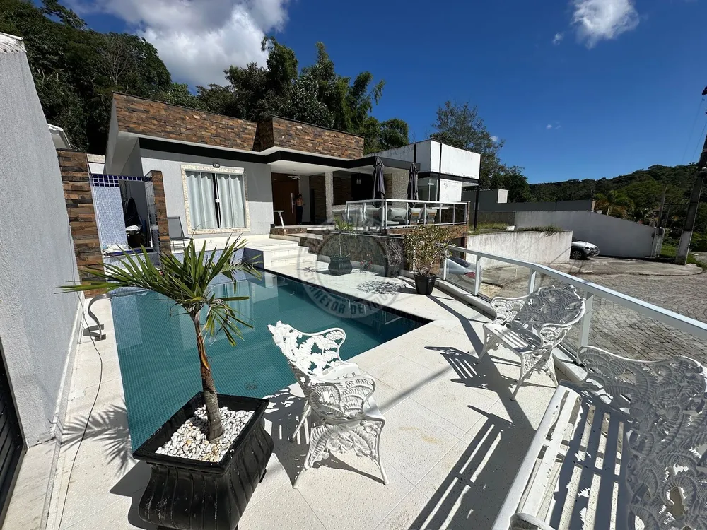 Casa, 4 quartos, 290 m² - Foto 9