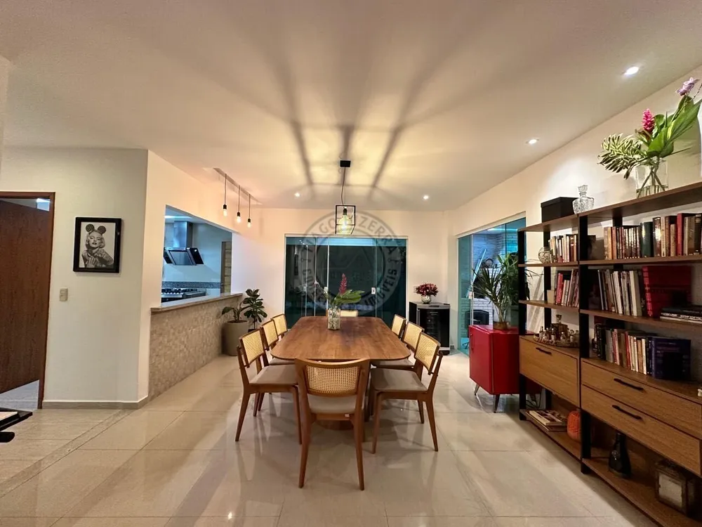 Casa, 3 quartos, 278 m² - Foto 13