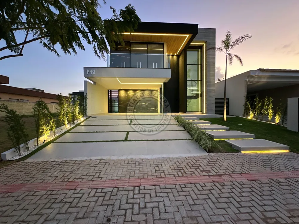 Casa, 4 quartos, 270 m² - Foto 1