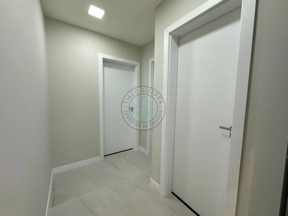 Casa, 4 quartos, 270 m² - Foto 9