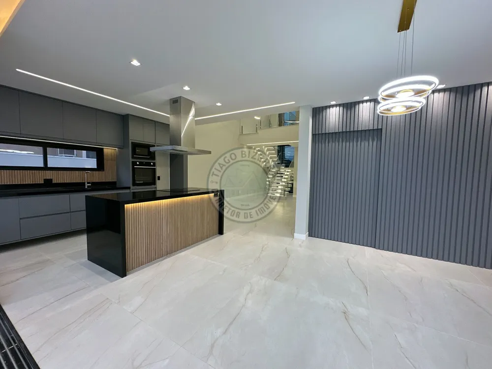 Casa, 4 quartos, 270 m² - Foto 7