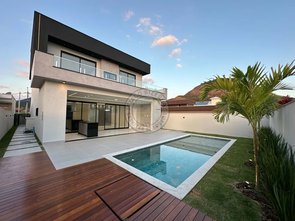 Casa, 4 quartos, 270 m² - Foto 3