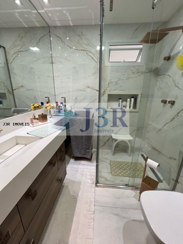 Apartamento à venda com 3 quartos, 220m² - Foto 13