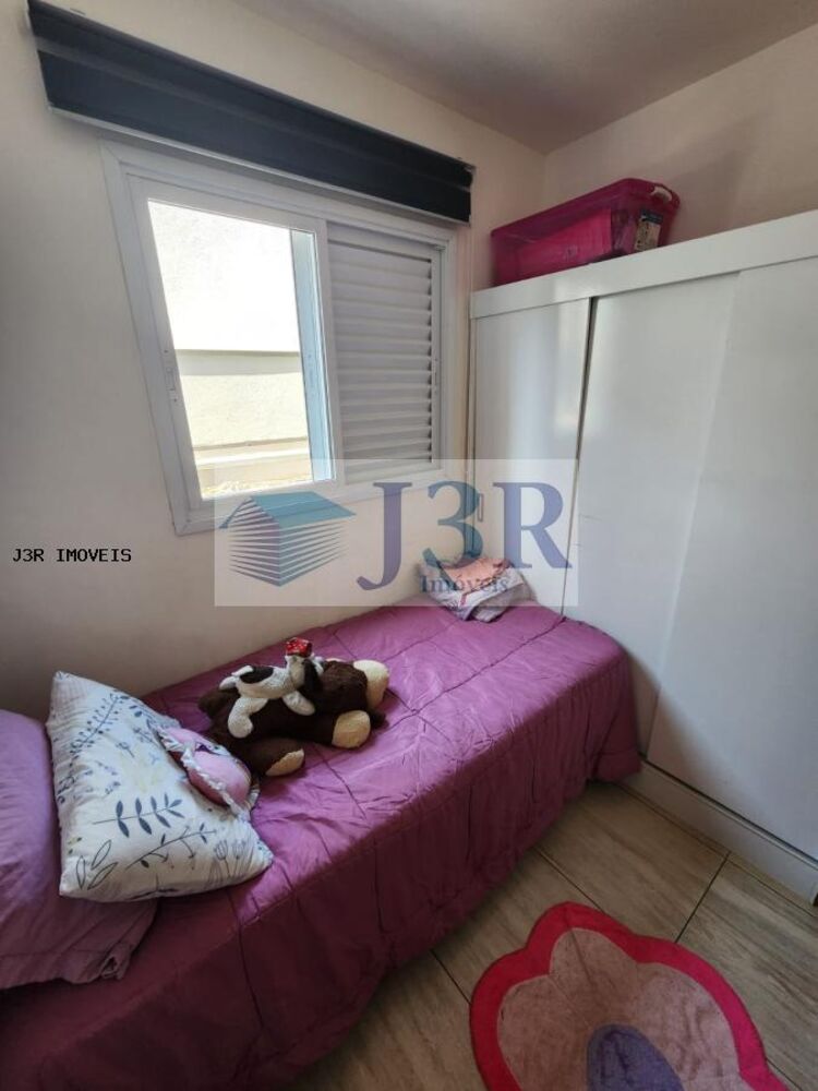 Casa de Condomínio para alugar com 2 quartos, 63m² - Foto 1