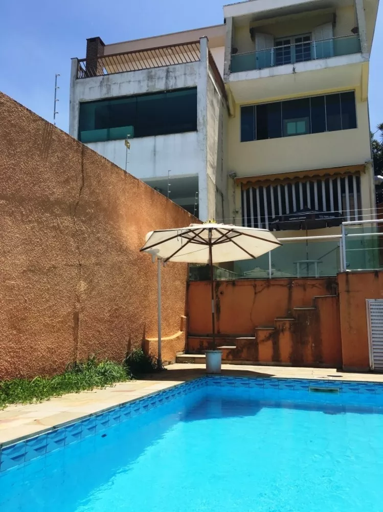 Casa à venda com 3 quartos, 340m² - Foto 6