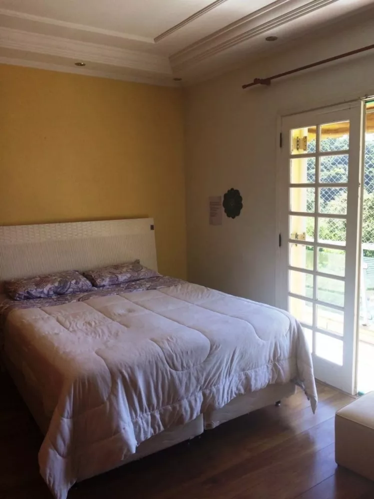 Casa à venda com 3 quartos, 340m² - Foto 11