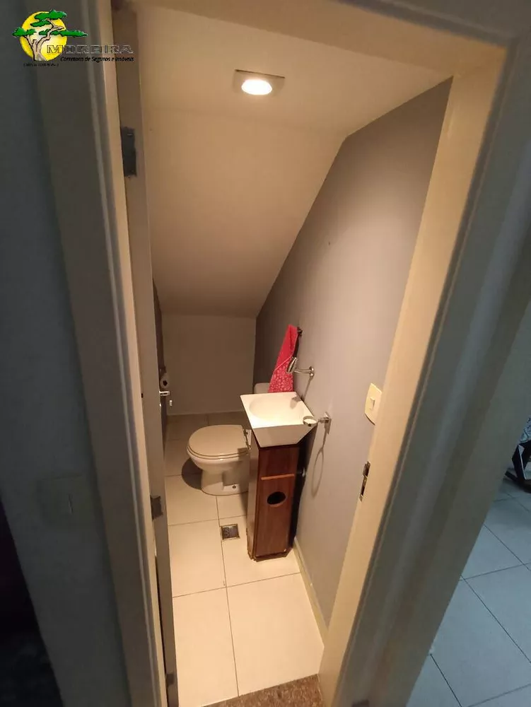 Sobrado à venda com 3 quartos, 274m² - Foto 3