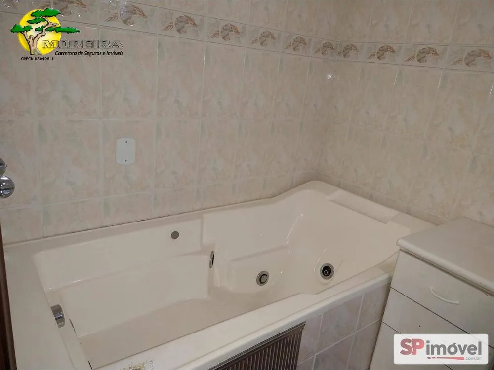 Sobrado, 3 quartos, 500 m² - Foto 1