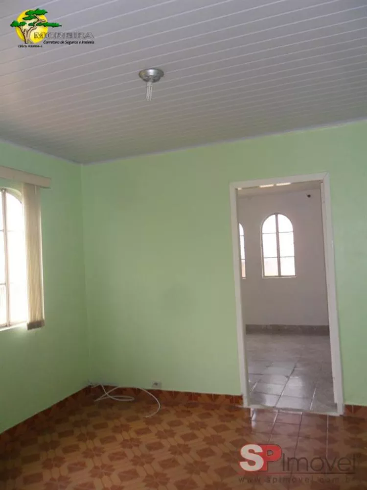 Casa à venda com 4 quartos, 141m² - Foto 3