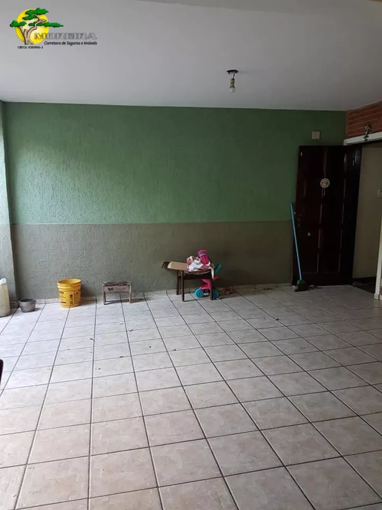 Casa à venda com 5 quartos, 320m² - Foto 3