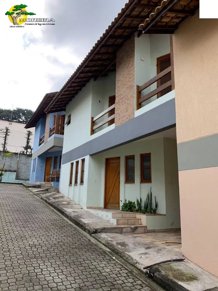 Sobrado à venda com 3 quartos, 120m² - Foto 1