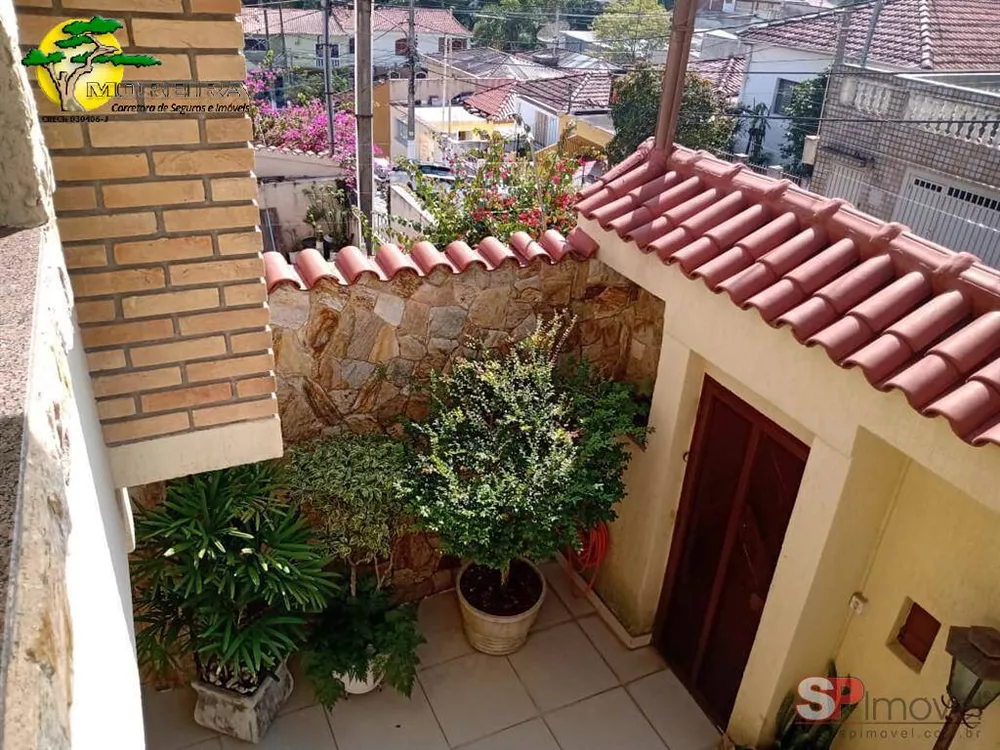 Sobrado à venda com 3 quartos, 320m² - Foto 1