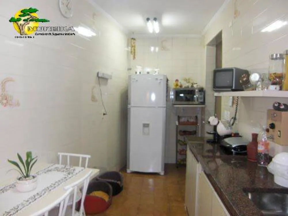 Sobrado, 3 quartos, 256 m² - Foto 2