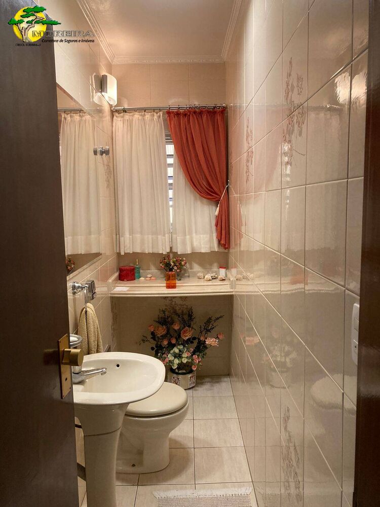 Sobrado, 3 quartos, 256 m² - Foto 3