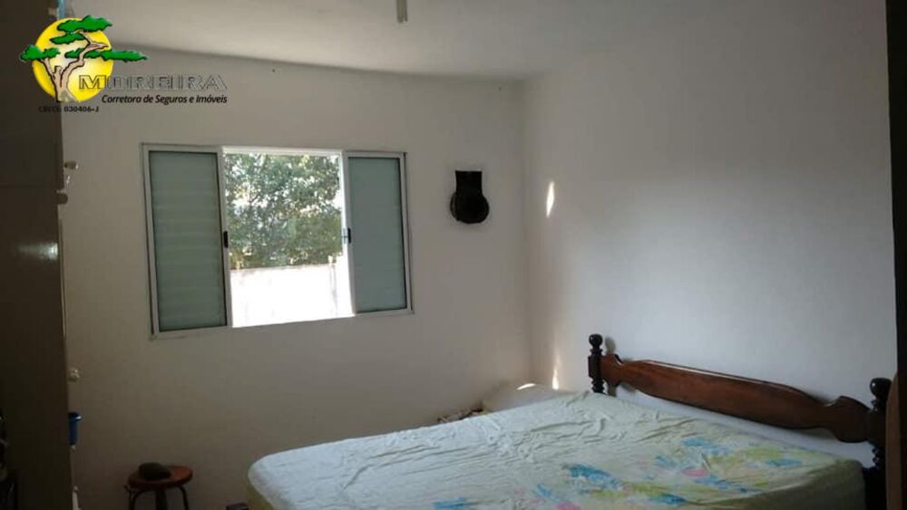 Casa, 4 quartos, 198 m² - Foto 1