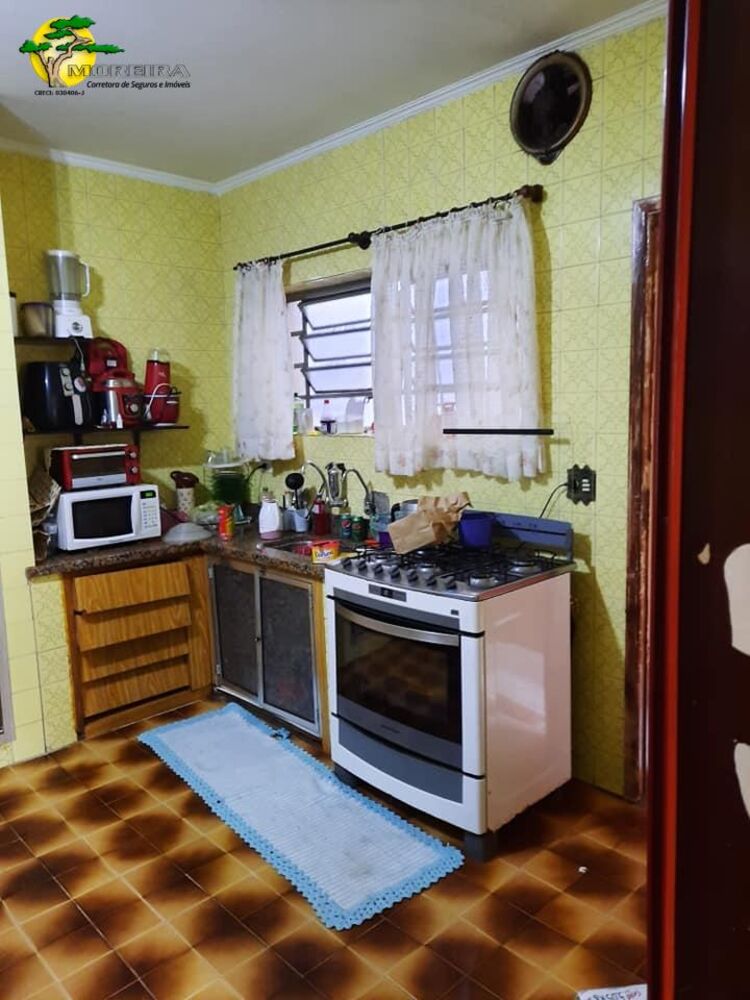Casa, 5 quartos, 269 m² - Foto 1