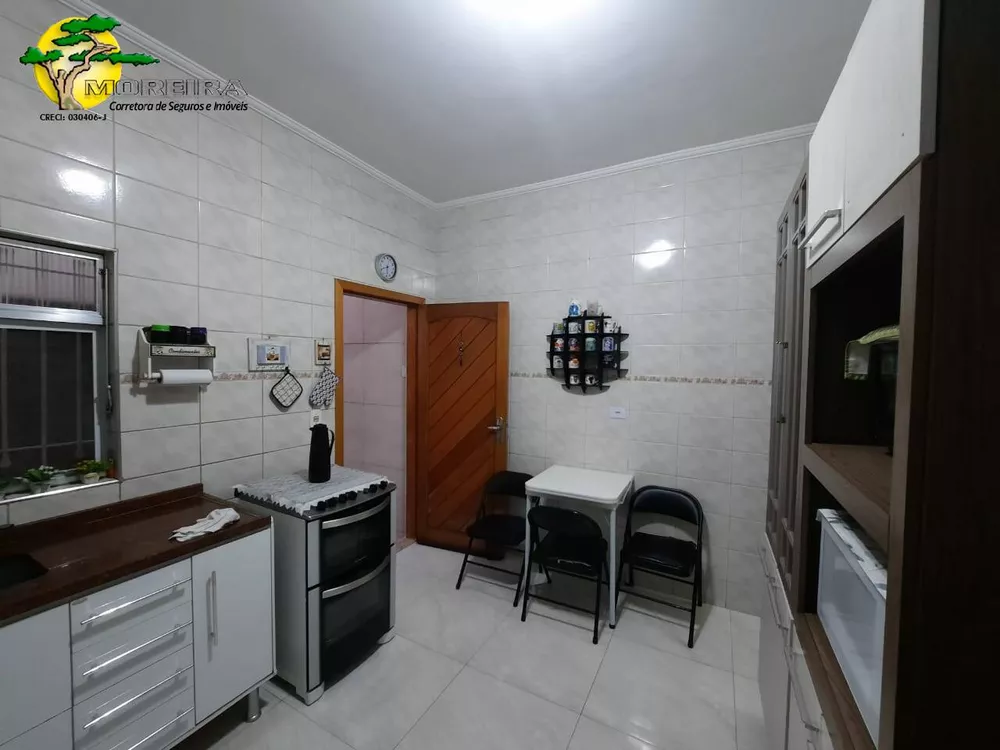 Casa à venda com 3 quartos - Foto 4