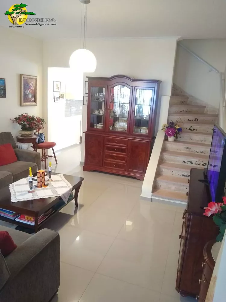 Sobrado à venda com 2 quartos, 150m² - Foto 4