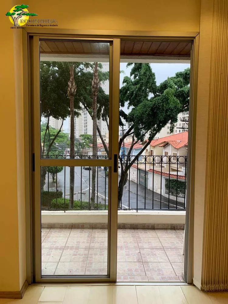 Apartamento à venda com 3 quartos, 75m² - Foto 2