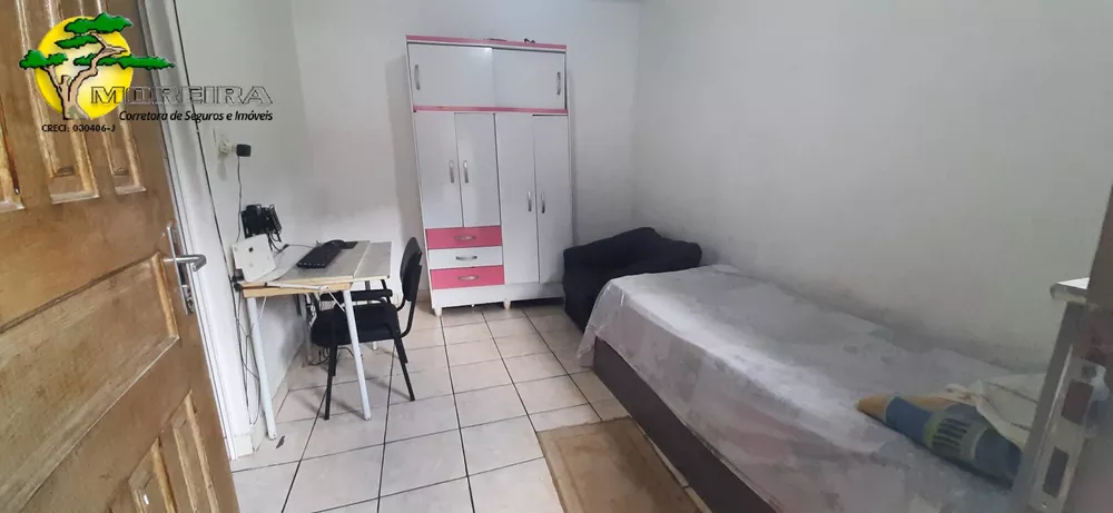 Casa à venda com 2 quartos, 60m² - Foto 4