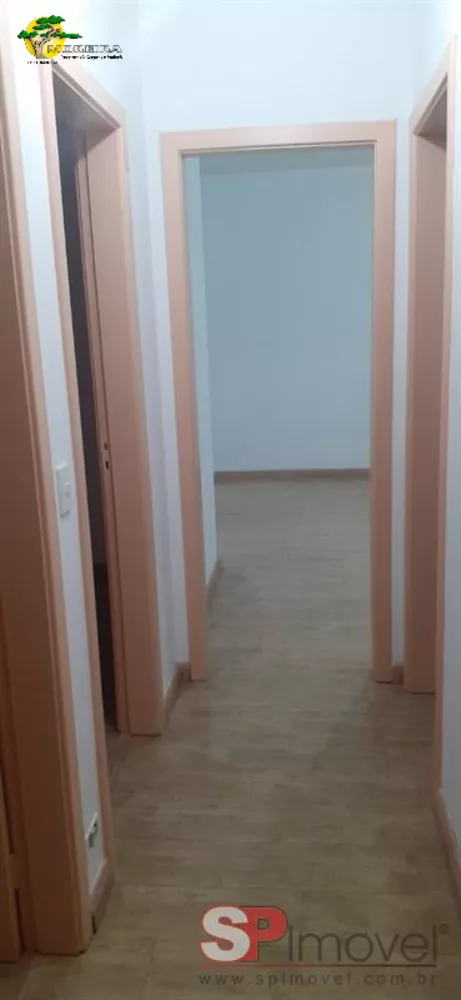 Apartamento para alugar com 3 quartos, 83m² - Foto 4