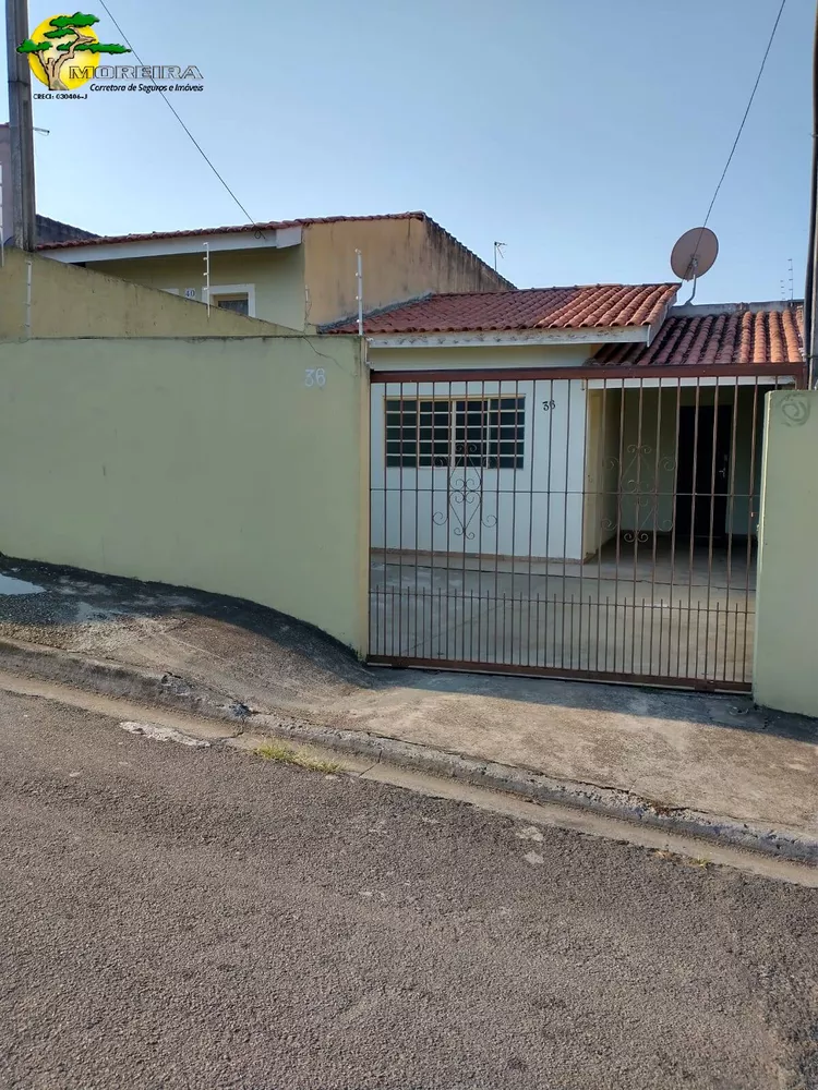 Casa à venda com 3 quartos, 165m² - Foto 1