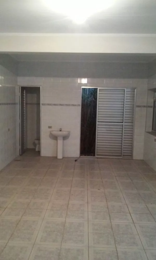 Casa à venda com 4 quartos, 500m² - Foto 4