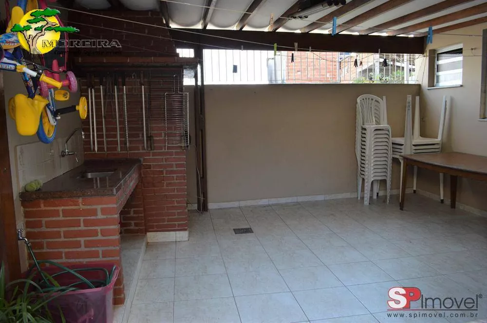 Sobrado à venda com 4 quartos, 435m² - Foto 1