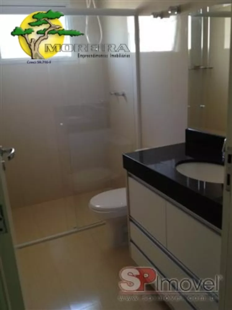 Casa de Condomínio à venda com 3 quartos, 240m² - Foto 3