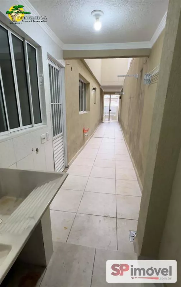 Sobrado à venda com 3 quartos, 140m² - Foto 1