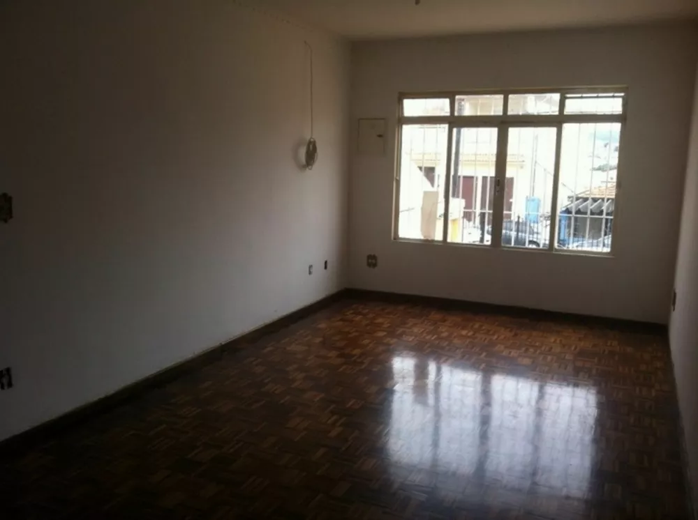 Sobrado à venda com 3 quartos, 80m² - Foto 2