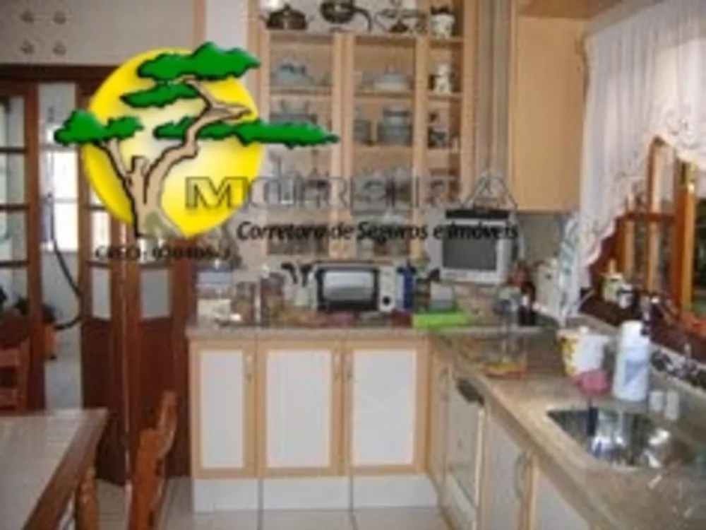 Sobrado à venda com 4 quartos, 200m² - Foto 4