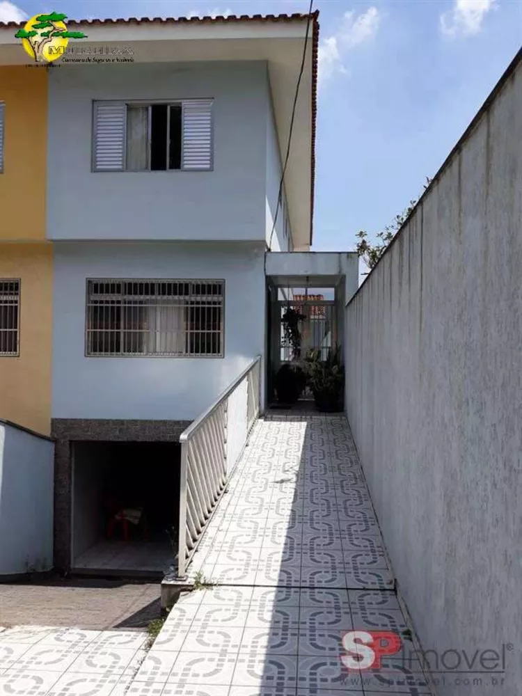 Sobrado à venda com 3 quartos, 180m² - Foto 2