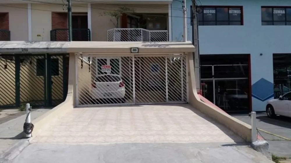 Sobrado à venda com 3 quartos, 100m² - Foto 1