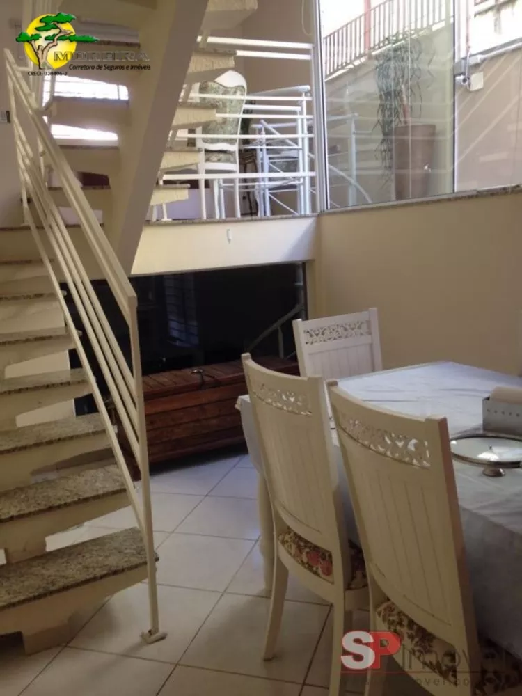 Sobrado à venda com 3 quartos, 125m² - Foto 3