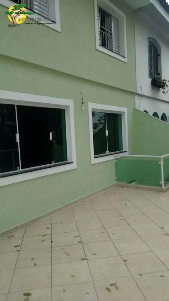 Sobrado à venda com 3 quartos, 250m² - Foto 2