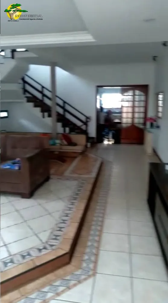 Sobrado, 3 quartos, 490 m² - Foto 1