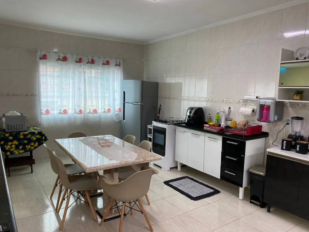 Casa, 3 quartos, 200 m² - Foto 4