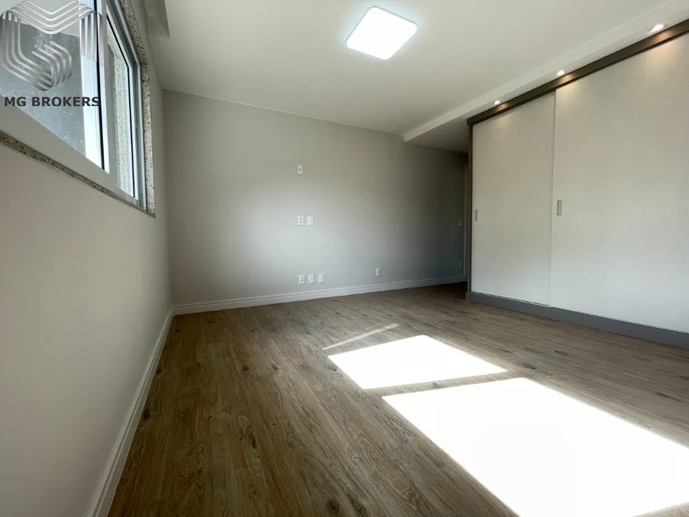 Casa, 5 quartos, 380 m² - Foto 29