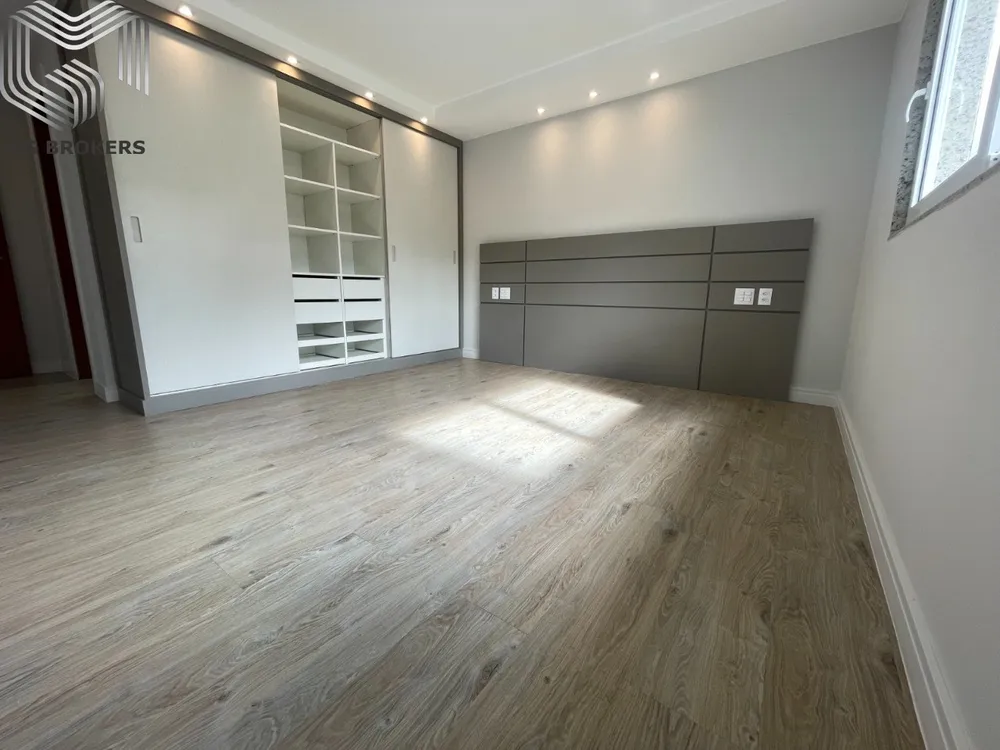 Casa, 5 quartos, 380 m² - Foto 28