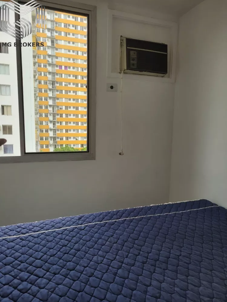 Apartamento à venda com 2 quartos, 58m² - Foto 2