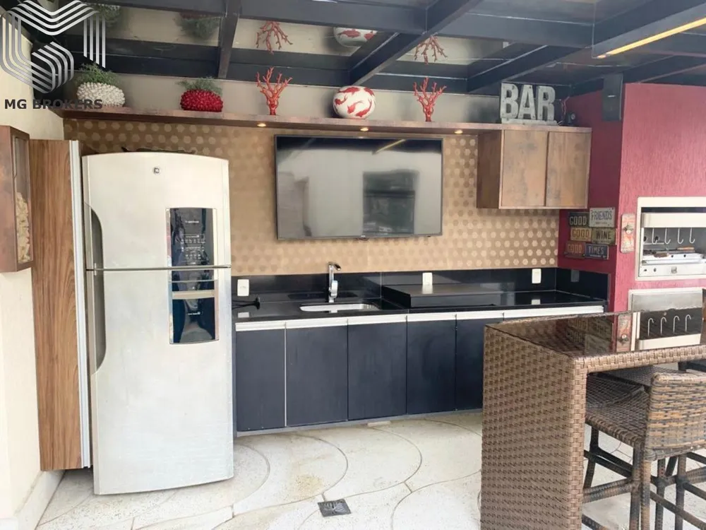 Cobertura, 3 quartos, 220 m² - Foto 14
