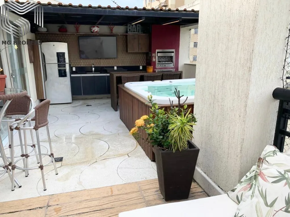 Cobertura, 3 quartos, 220 m² - Foto 2
