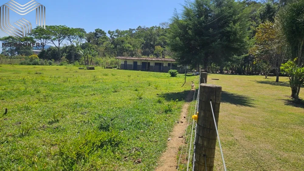 Sítio, 8 quartos, 2500 m² - Foto 9