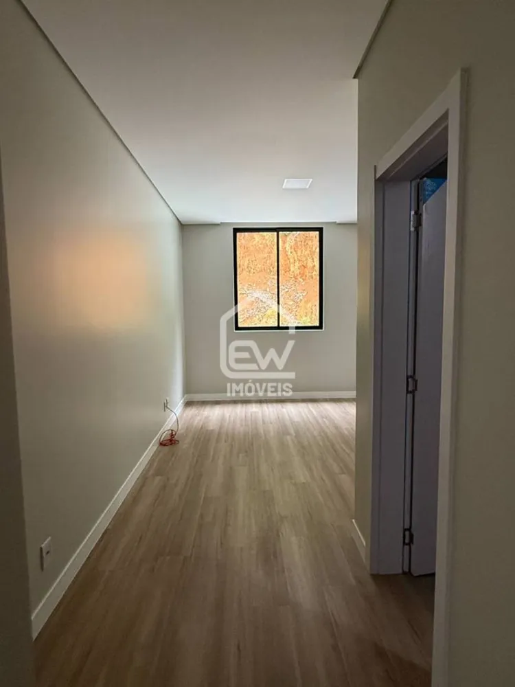Casa, 4 quartos, 348 m² - Foto 4