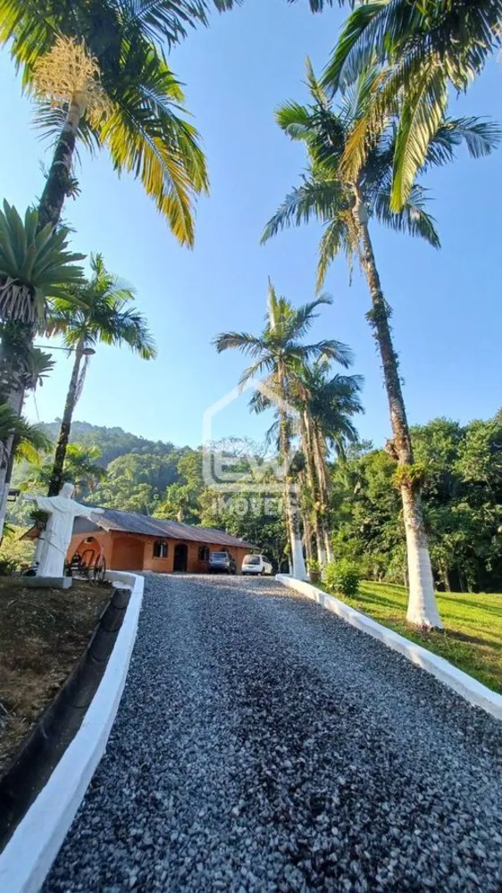 Sítio, 2 quartos, 25 hectares - Foto 1