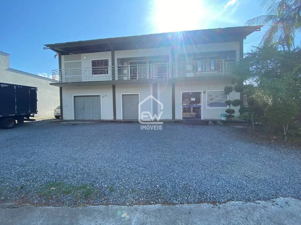 Casa, 3 quartos, 360 m² - Foto 3