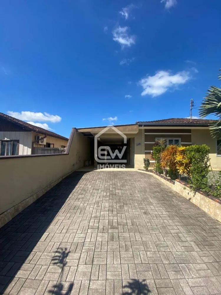 Casa, 3 quartos, 675 m² - Foto 1