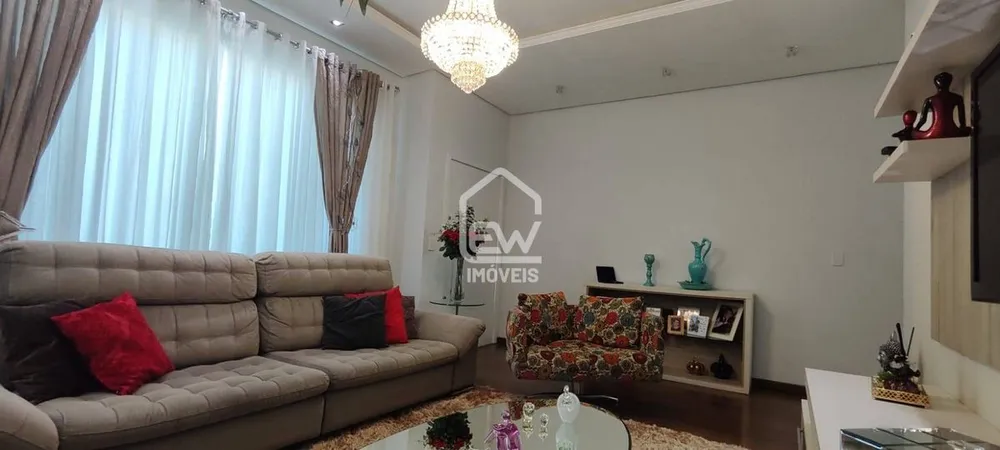 Casa, 3 quartos, 388 m² - Foto 2