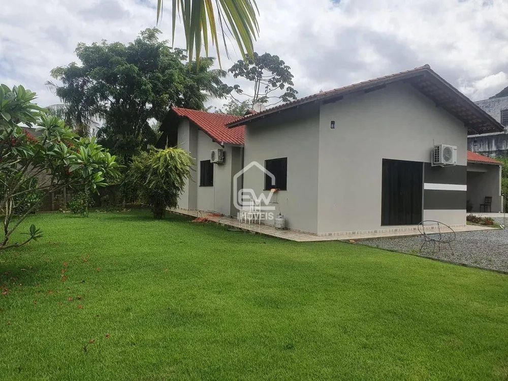 Casa, 3 quartos, 200 m² - Foto 2